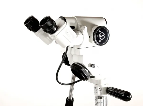 Leisegang Photo-Videokolposkop Modell 3MLW LED, 45 Schrgeinblick-Tubus, mit Kameraanschlu