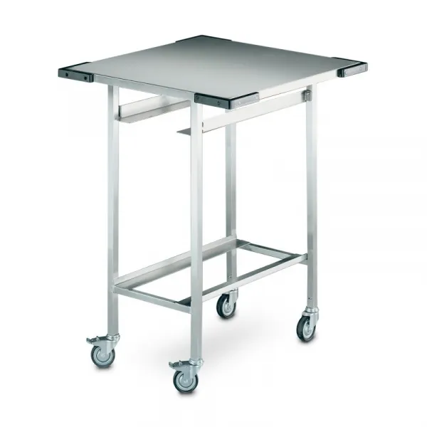 Instrumententisch aus CrNiSt. Edelstahl, fahrbar, mit 1 Ablageplatte, Steril-Bereitstellungstisch 700 x 700 x 900 mm