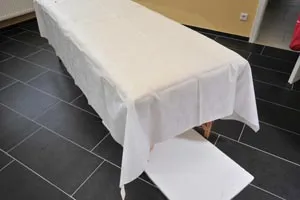 Einmal-lmassagetcher, PE-Beschichtet, 156 x 230 cm, wei (10 Stck)