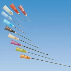 Terumo Agani Standard Einmalkanlen Nr.18 0,45 x 23 mm braun (100 Stck)