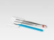 Einmal-Fadenzieh-Set Station (15 Sets) steril, mit Metall Pinzette, Fadenziehmesser und Kompresse